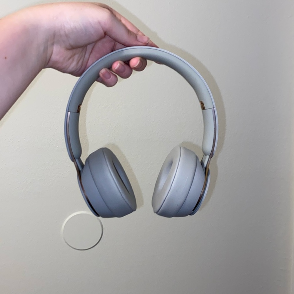 BEATS noise cancellation wireless headphones